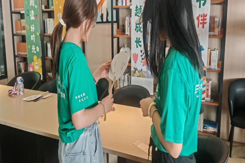 鏡頭光影助陶灣振興 書屋書香潤稚子童心