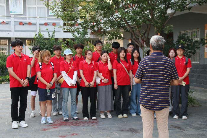 三下鄉|西安建筑科技大學管理學院赴西北五省39市調研戲曲生存現狀及創新發展研究暑期社會實踐團抵達漢中龍江文化站開展戲曲調研活動