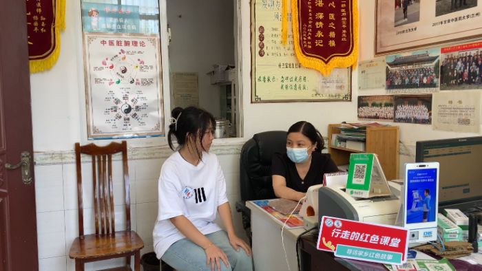 接過父親的藥箱，她在鄉村行醫傳承：“赤心青音”團隊尋訪基層鄉村醫生孫玉紅