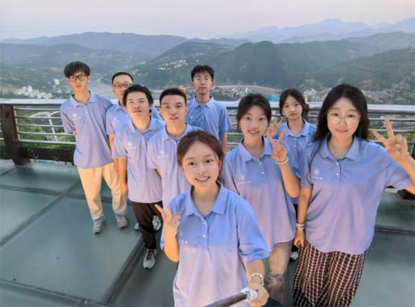 青春以致遠丨西安郵電大學赴旬陽“‘電’亮紅軍路，閃耀職業夢”暑期社會實踐圓滿結束