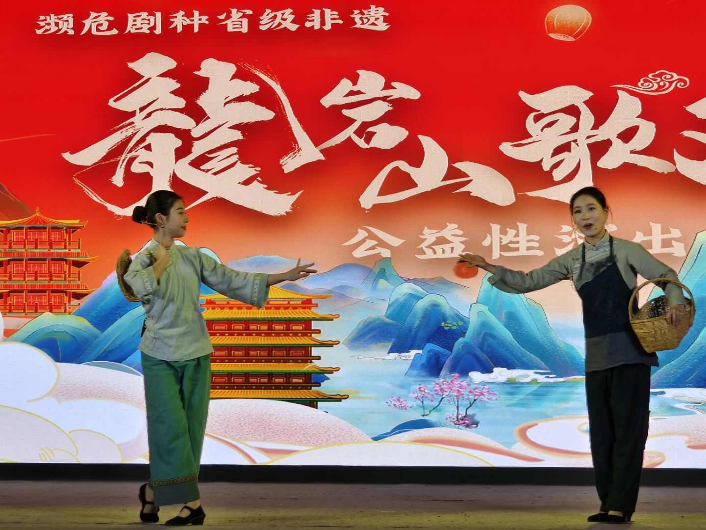 閩農學子赴龍巖，非遺傳承正當時