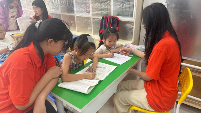 長春光華學院：從“課堂藍”到“紅色根”的傳承接力