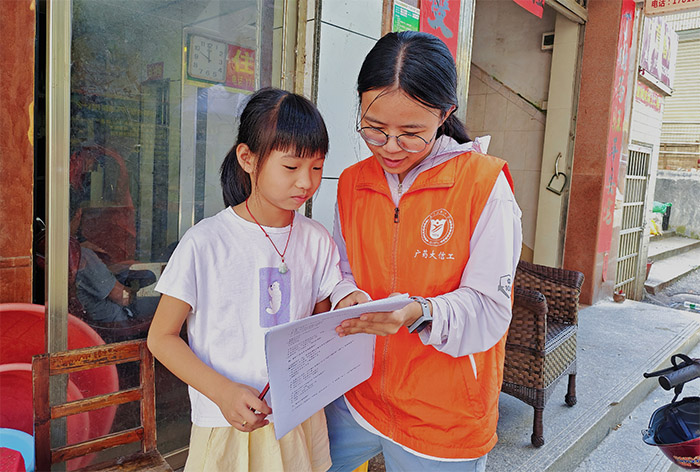 防溺宣講護航，推普聲聲傳情——廣東藥科大學墨彩永固突擊隊—