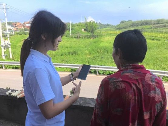 青春智慧進農家，指尖溫暖梳鋪村