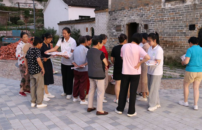 淮師學子三下鄉：讓法律走進生活，助力美好鄉村