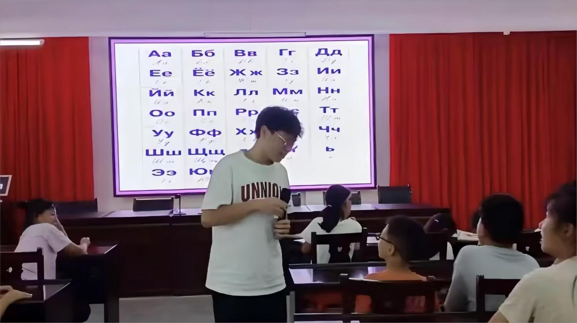 三下鄉|多語啟蒙，播撒希望