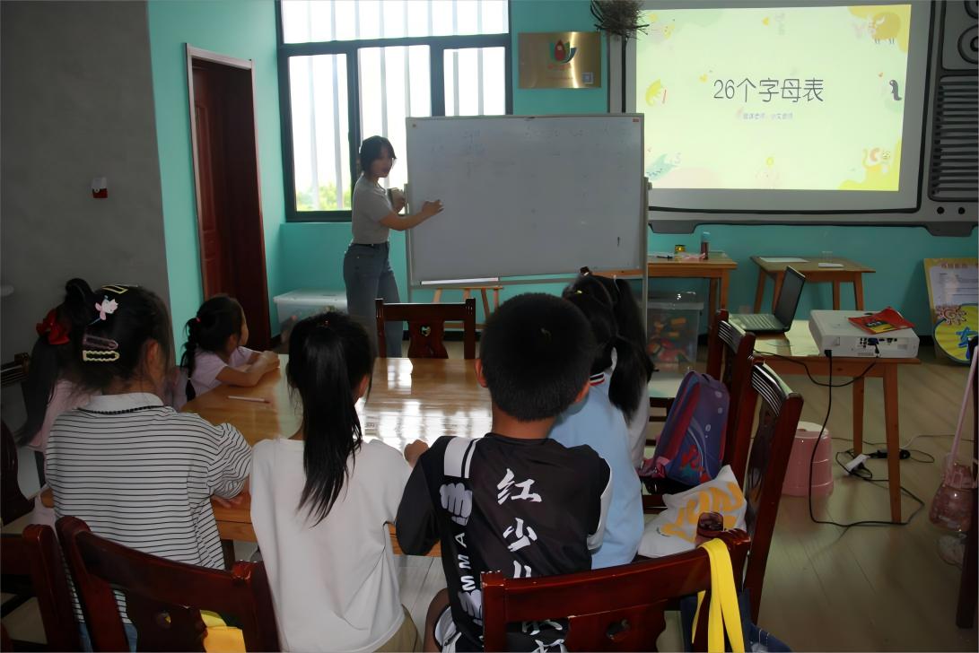 三下鄉日常活動|童心港灣、暖心助學