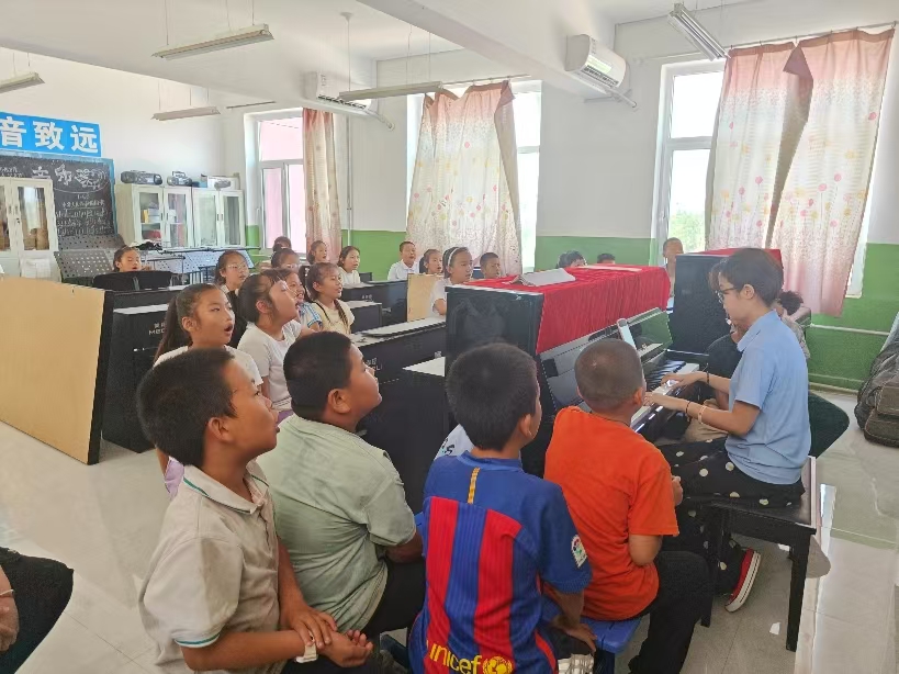 西安培華學院培小文青苗燎原隊：青春力行助橫山振興，校地合作譜實踐新篇