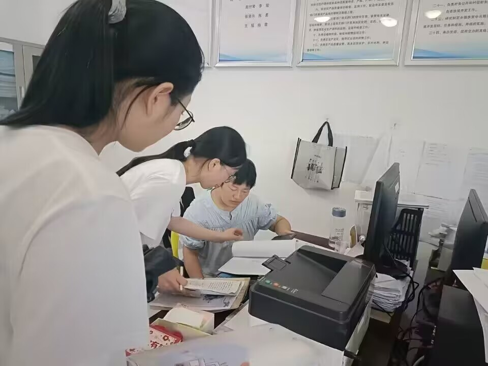 聚華夏之精華，揚中藥之有為——安財學子前往亳州