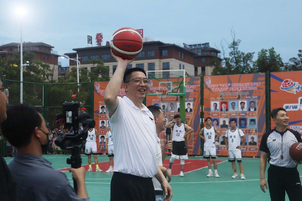 無錫職業(yè)技術(shù)學(xué)院學(xué)子三下鄉(xiāng)：接力“村BA”，鄉(xiāng)村再振興