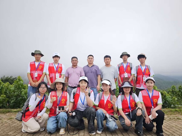 探蠶桑新貌，筑興村夢想 —— 西南財經大學天府學院 “守邊固防興村筑夢” 實踐支隊蠶桑產業調研紀實
