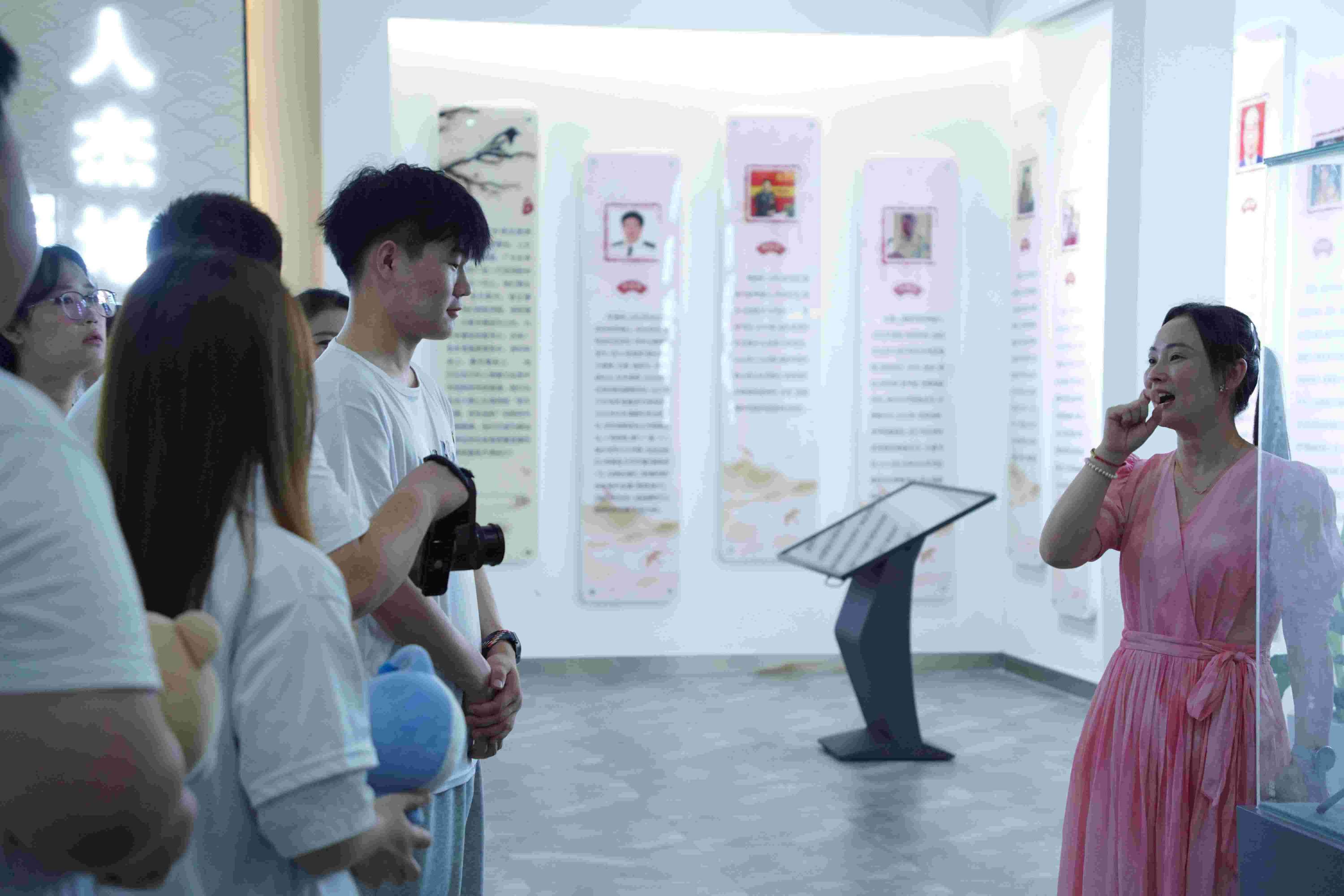 南京信息職業(yè)技術(shù)學(xué)院三下鄉(xiāng)