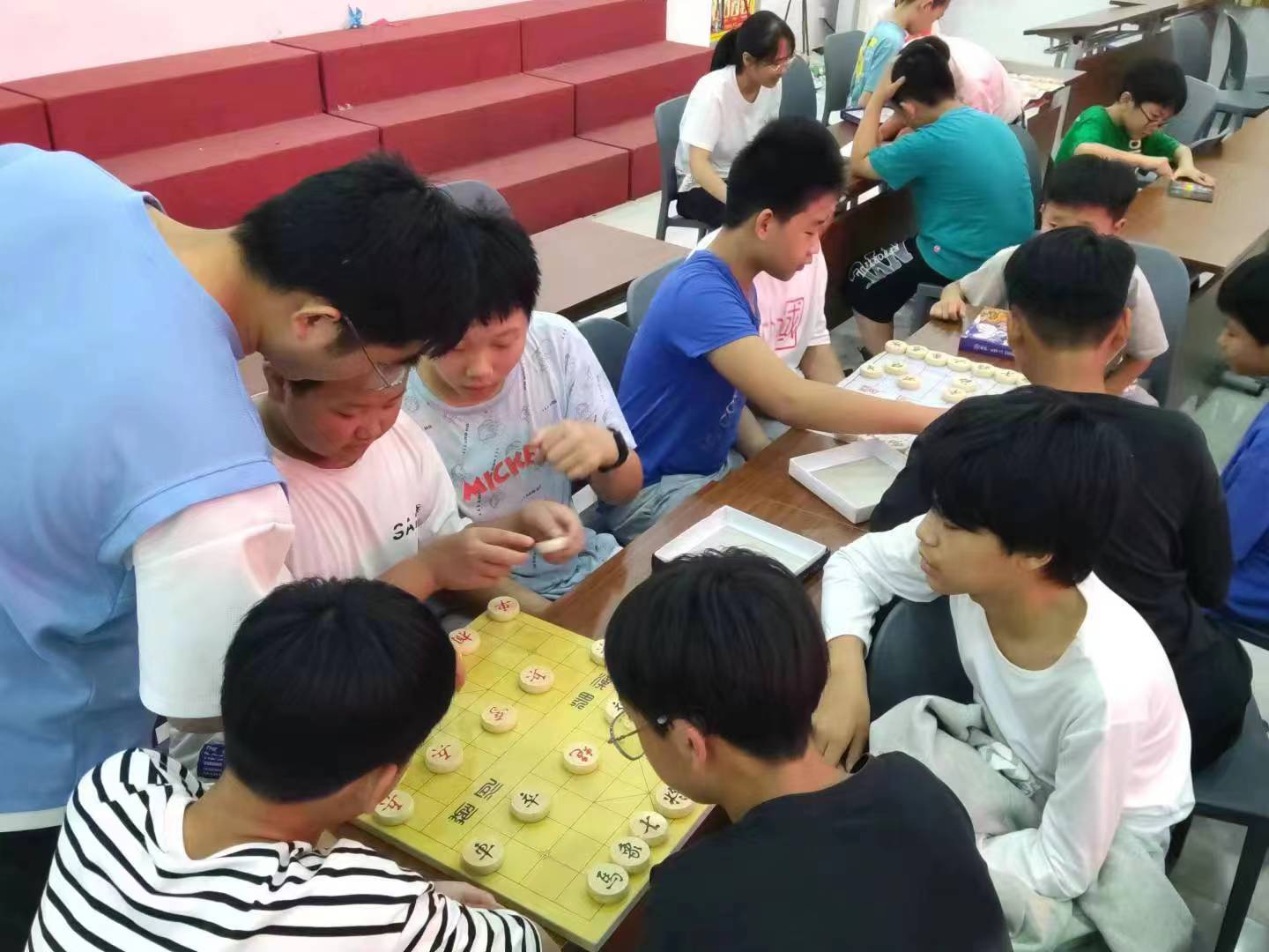    南財學(xué)子三下鄉(xiāng)｜信工青年與時偕行，愛心支教助力青春