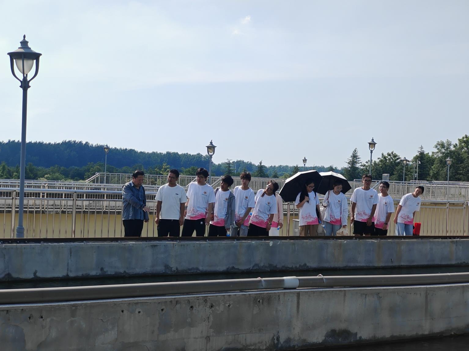 潔凈水源始于心 垃圾分類踐于行——淮安市“博愛青春”項目團隊走進開發區水廠開展研學活動