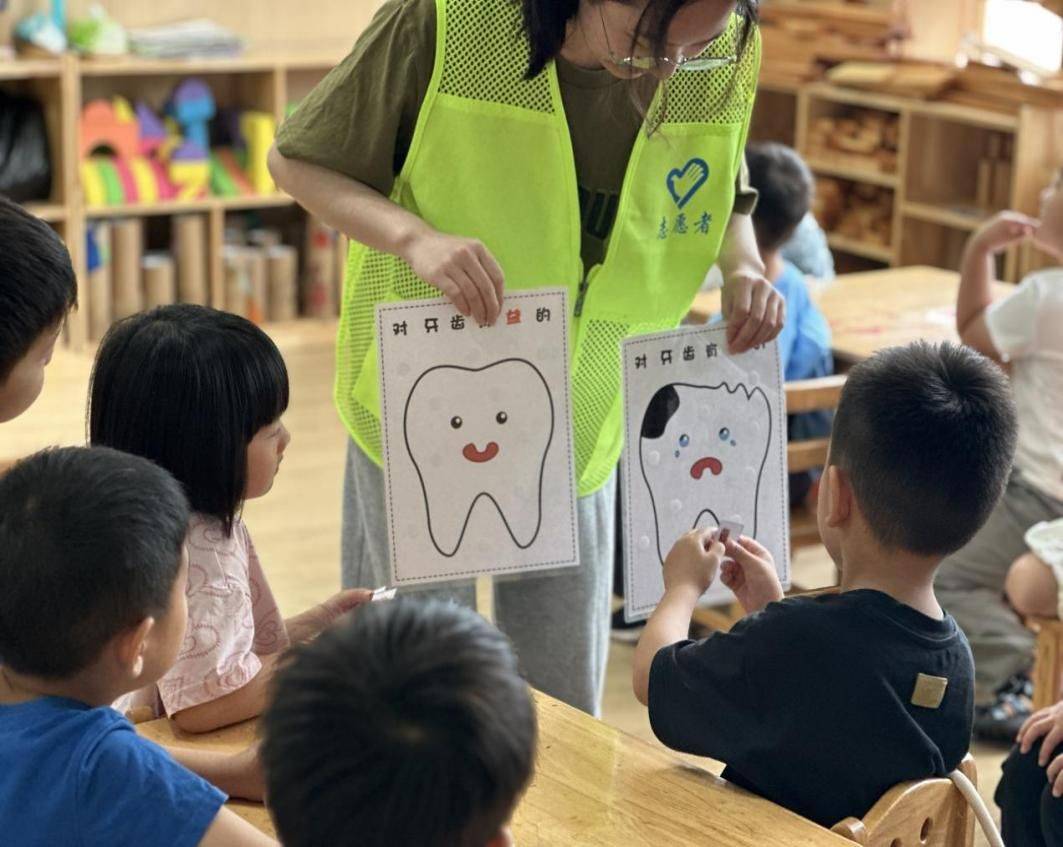 健康學子深入全國多地開展暑期三下鄉健康宣講活動