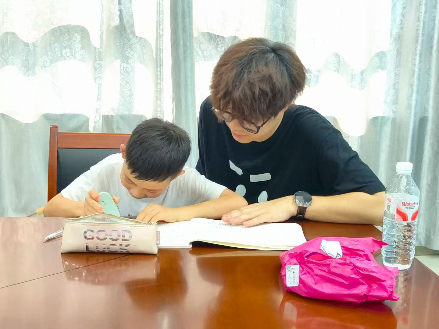 筆尖繪智農童心筑未來——崗嶺社區的IP創想之旅