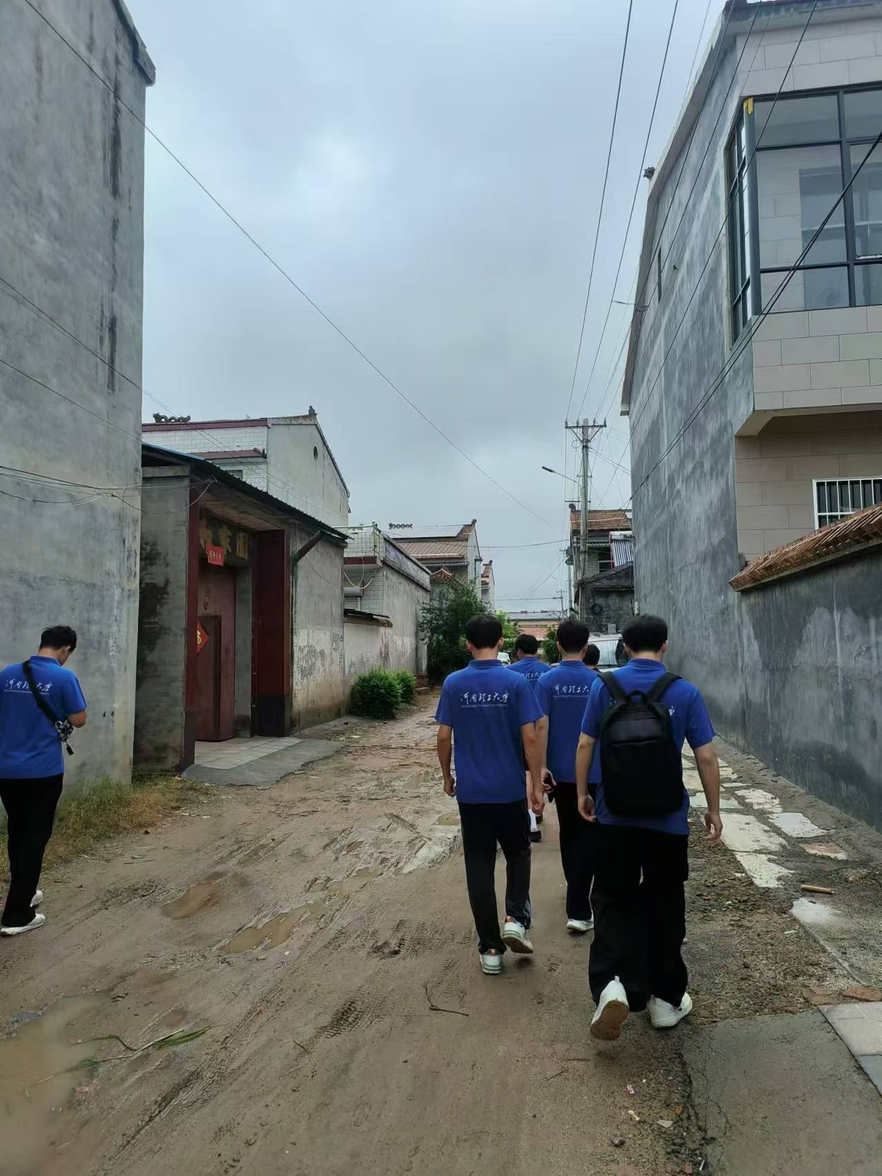 探訪果農話酥梨，共繪種植新藍圖—河南理工大學“梨”尚往來三下鄉