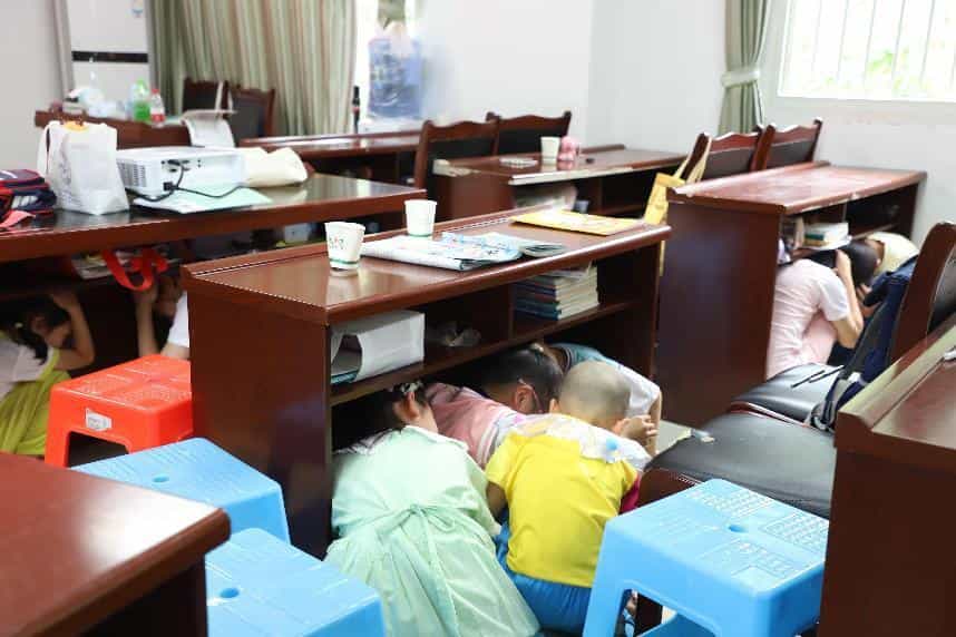 筑牢安全防線，共筑和諧社區