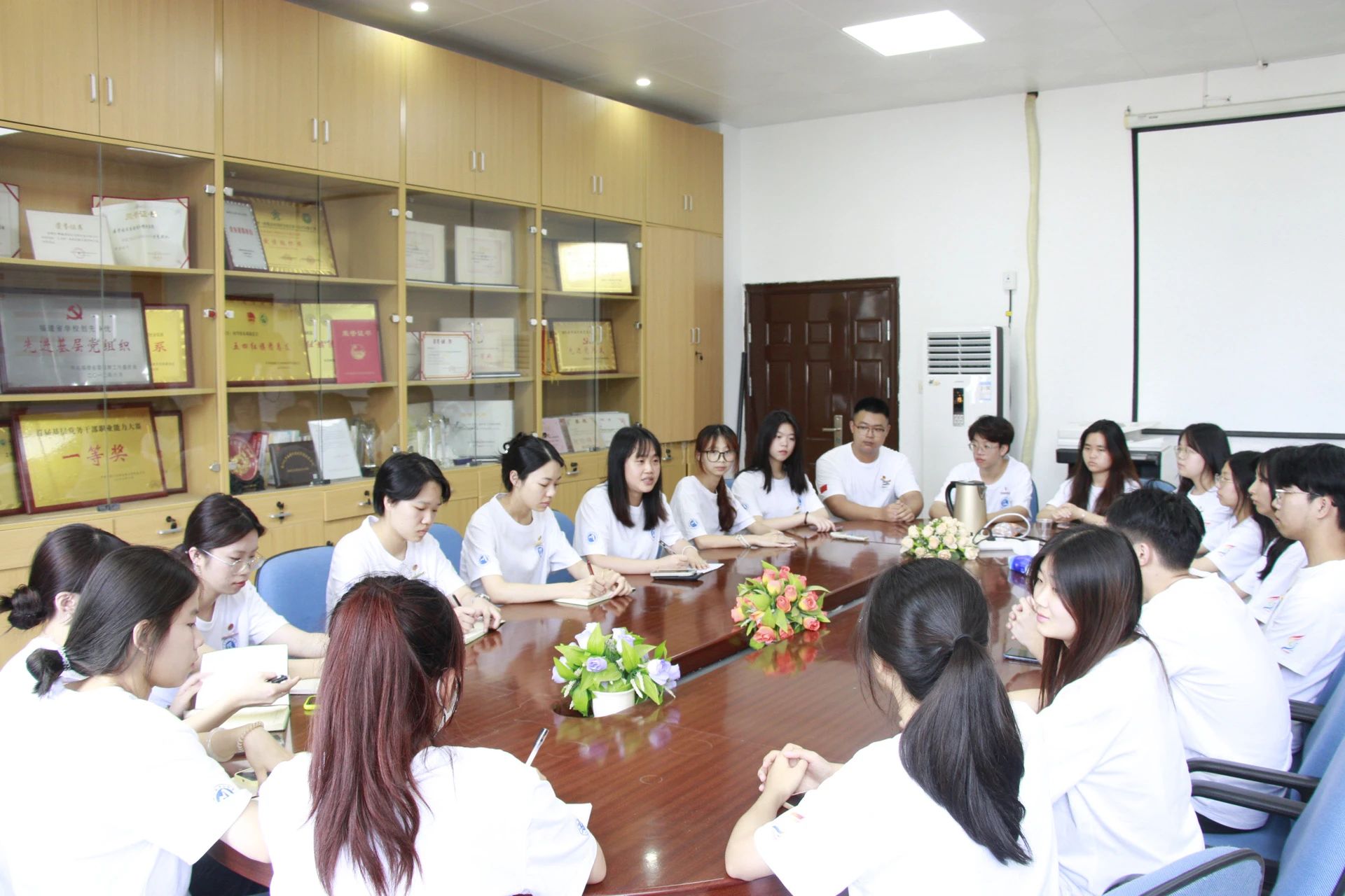 助力鄉村振興 挺膺青春擔當——醫工筑夢興鄉隊探訪爐溪古厝紀實