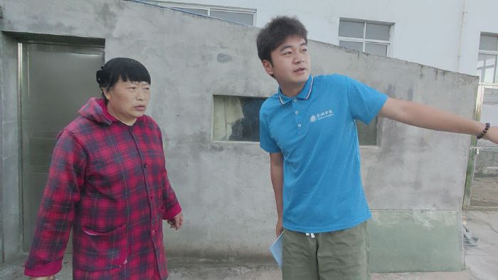 田間地頭送技術：巢湖學院實踐團赴白山鎮慰問田間農民