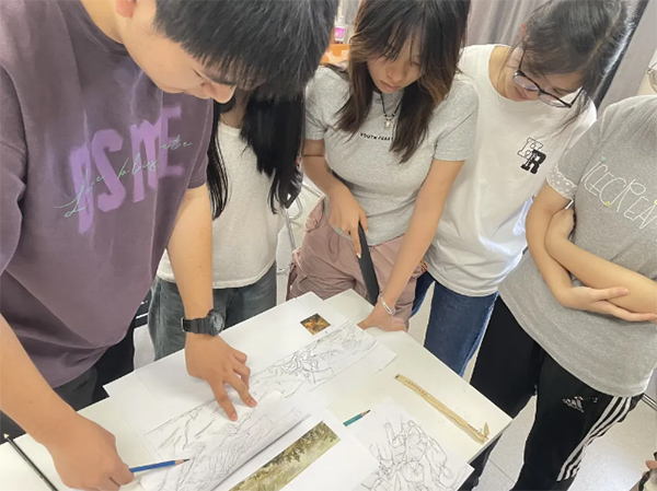 以畫筆為刃 回溯抗戰烽火