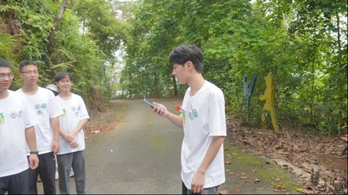 桂林理工大學崇左踐行環保：護綠水青山 揚青春擔當