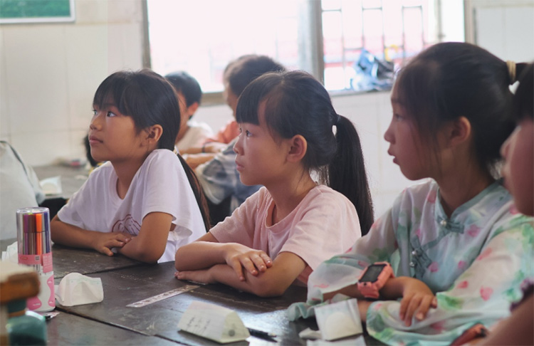 南京財經大學公共管理學院：探索生命奧秘，擁抱成長真諦——生命科學雙維度課堂