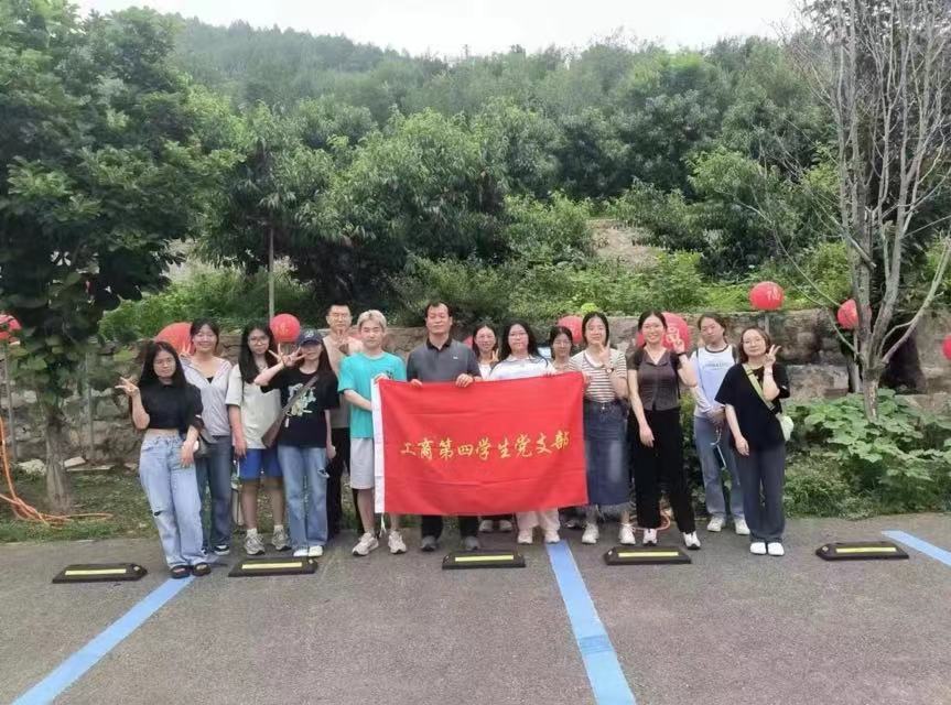 青春筑夢綠野行 ，基層實踐助力鄉村振興