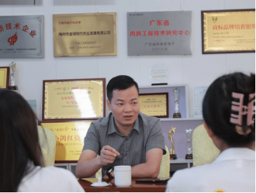 廣職大學(xué)子VR賦能興寧鴿產(chǎn)業(yè)，數(shù)字技術(shù)助力鄉(xiāng)村振興展翼飛