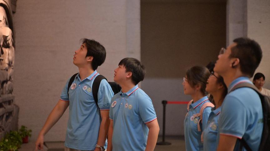 桂工學子走進柳州工業博物館