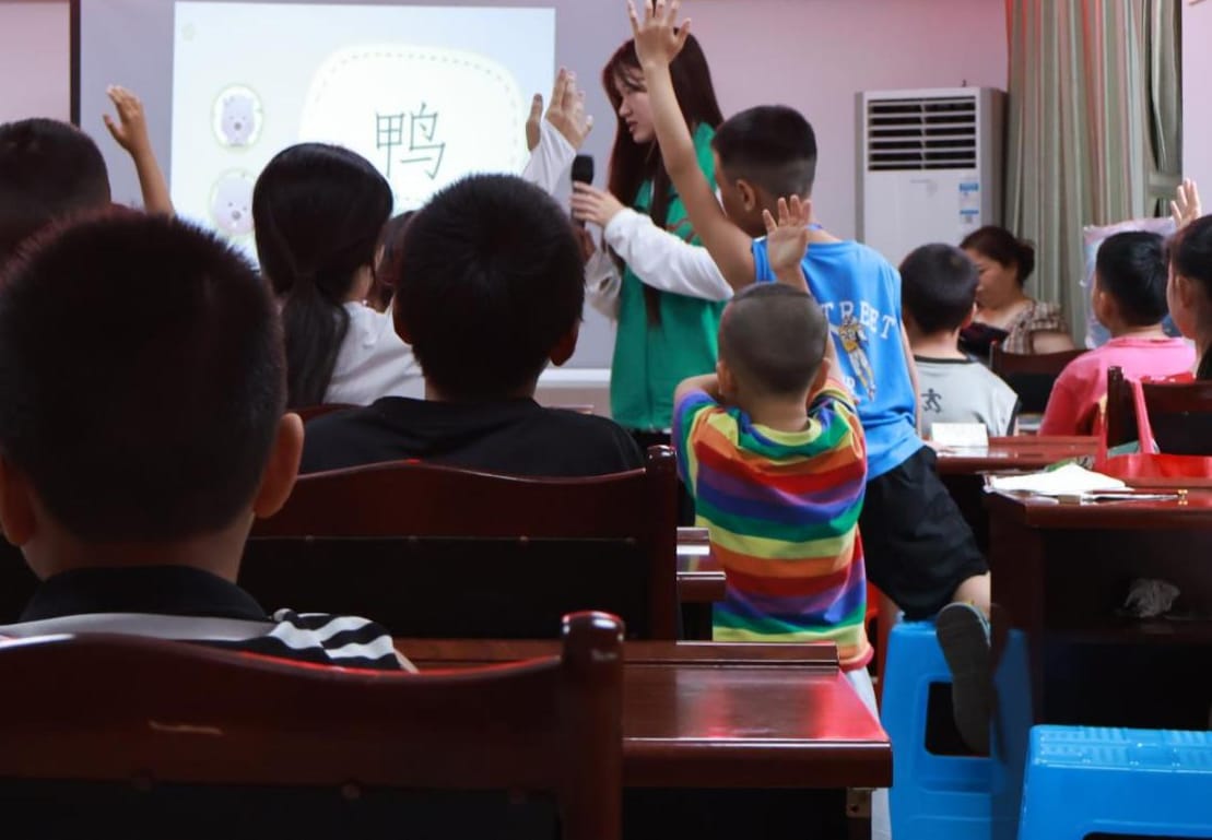 開展趣味游戲 ，促進全面發展