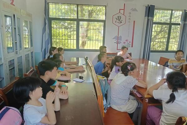 暑期社會實踐：青春健康同伴社武昌理工學院“青春筑夢”通城志愿服務隊開展超越自我同伴教育課程