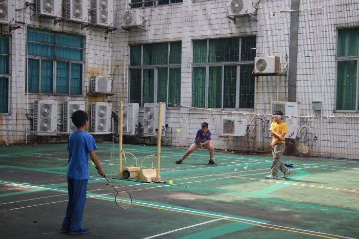 青春力量點(diǎn)亮百千萬(wàn)工程：戲潤(rùn)童心，護(hù)航生命成長(zhǎng)