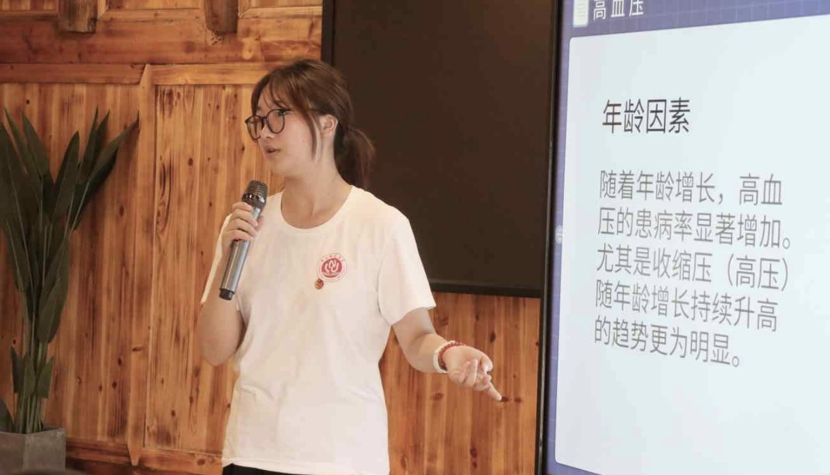 重師學子送科普入鄉野 何家巖村迎健康潤心田