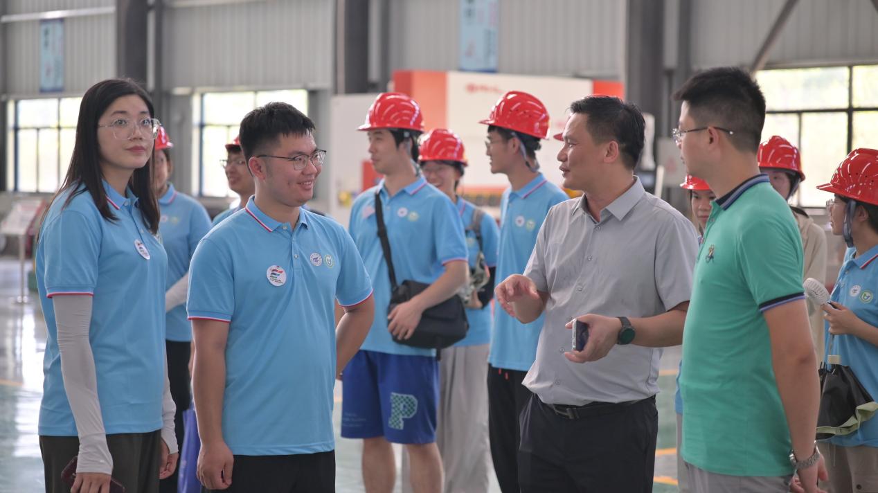 實踐團赴廣西風向標環保科技有限公司參觀學習