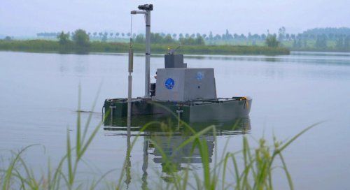 河北科技大學(xué)“誼”啟未來團(tuán)隊研發(fā)無人監(jiān)測船 以青春創(chuàng)新踐行“兩山”理念