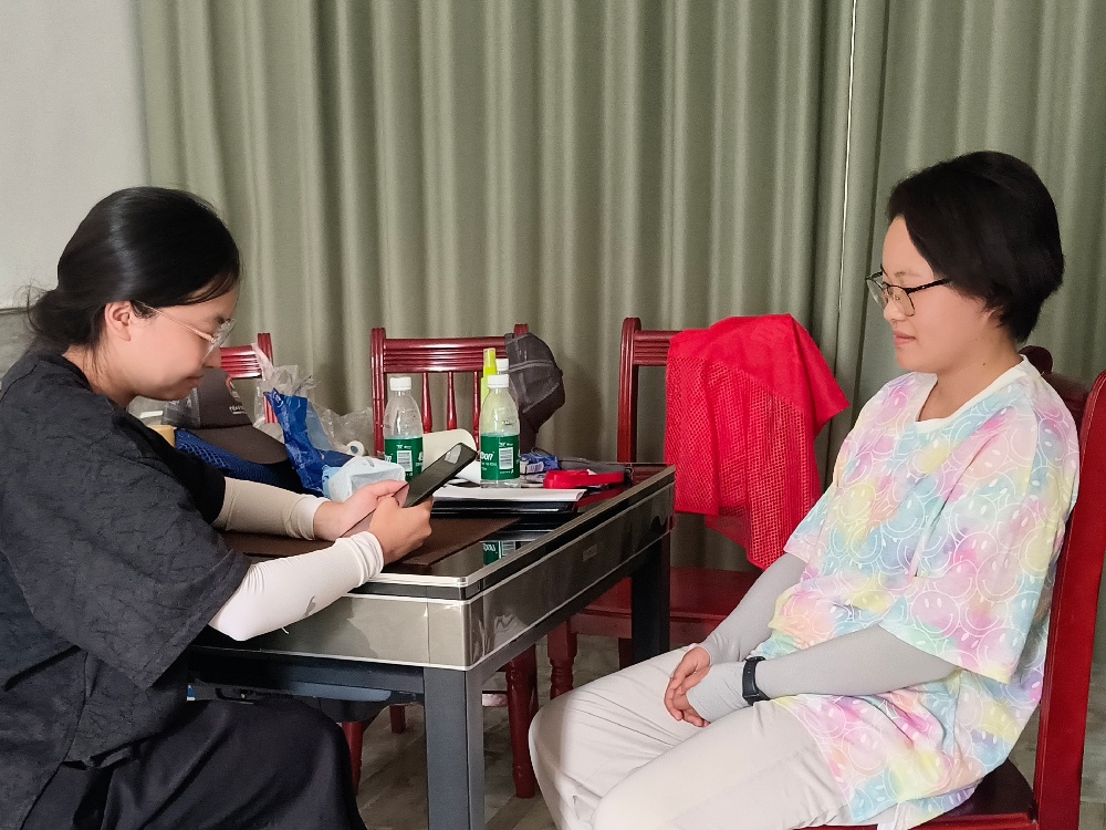 高校大學(xué)生生成式 AI 應(yīng)用調(diào)研實(shí)踐紀(jì)實(shí)：在 “大學(xué)之城” 探尋智能時(shí)代的教育密碼
