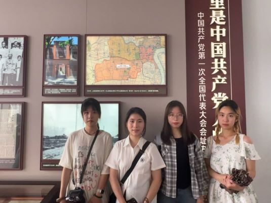 ”賡續紅色血脈，砥礪奮進力量”紅色研學實戰-—南通理工學院海安校區紅色信使尋訪團