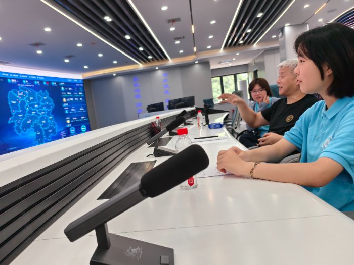 溯水脈承百十薪火 訪校友續(xù)治水華章