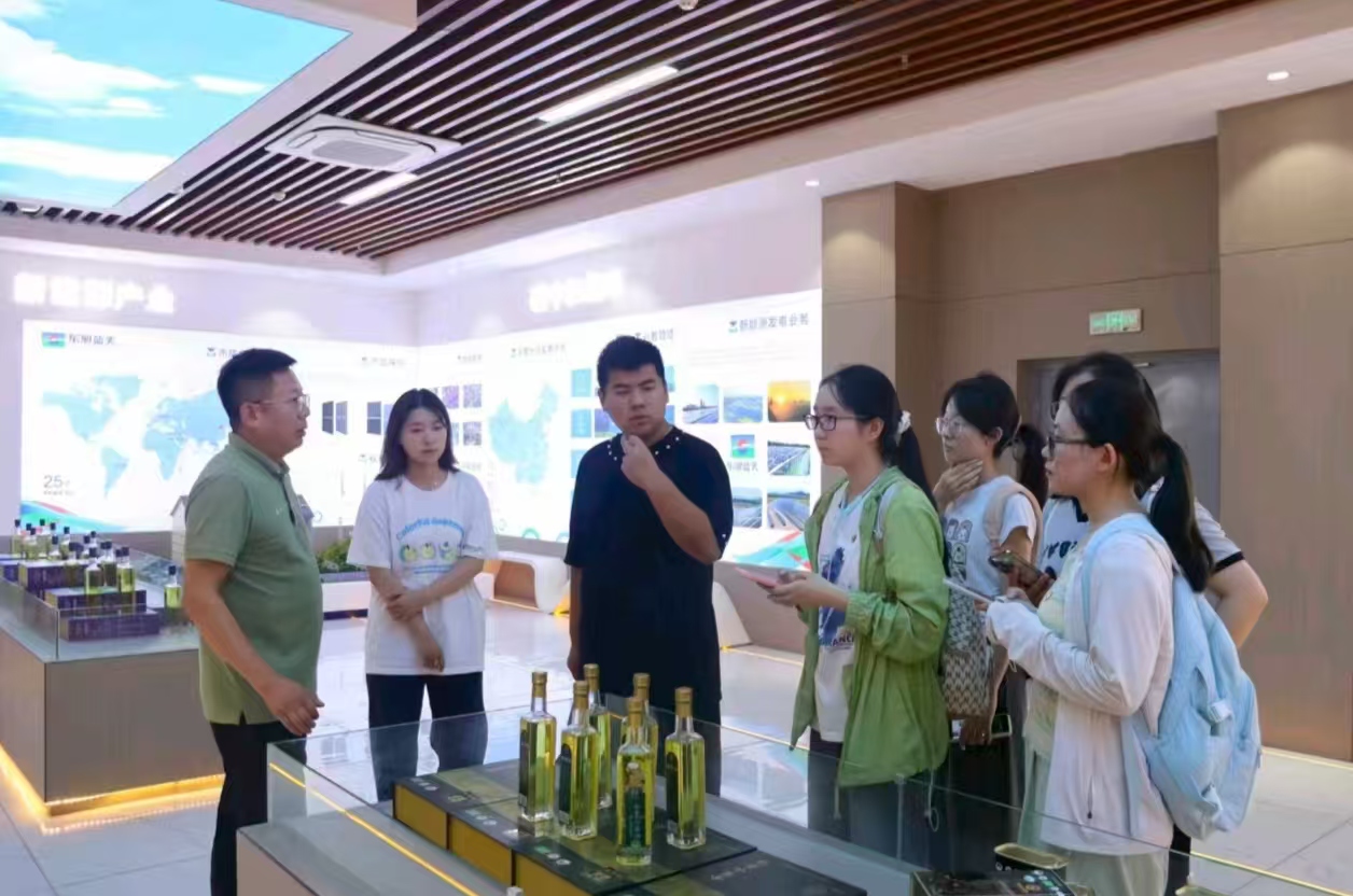 南京財經大學經濟學院：“一皖茶油”團隊深入調研東旭大別山油茶產業園