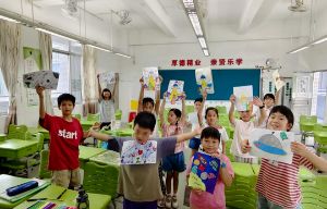 圖為繪畫課課堂成果展示