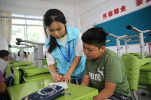 圖為硬筆書法課課堂風(fēng)采