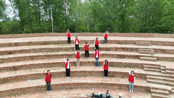 陜國職“智繪鄉(xiāng)驛 青鏈鄉(xiāng)旅”實踐團：利用數字力量 助力鄉(xiāng)村振興