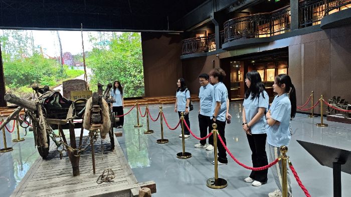 林海尋蹤鑄初心：青年大學(xué)生以實(shí)踐筆觸勾勒興安嶺生態(tài)畫(huà)卷